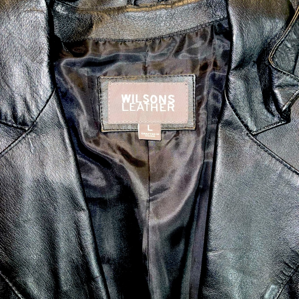 Wilson’s Leather jacket, large.